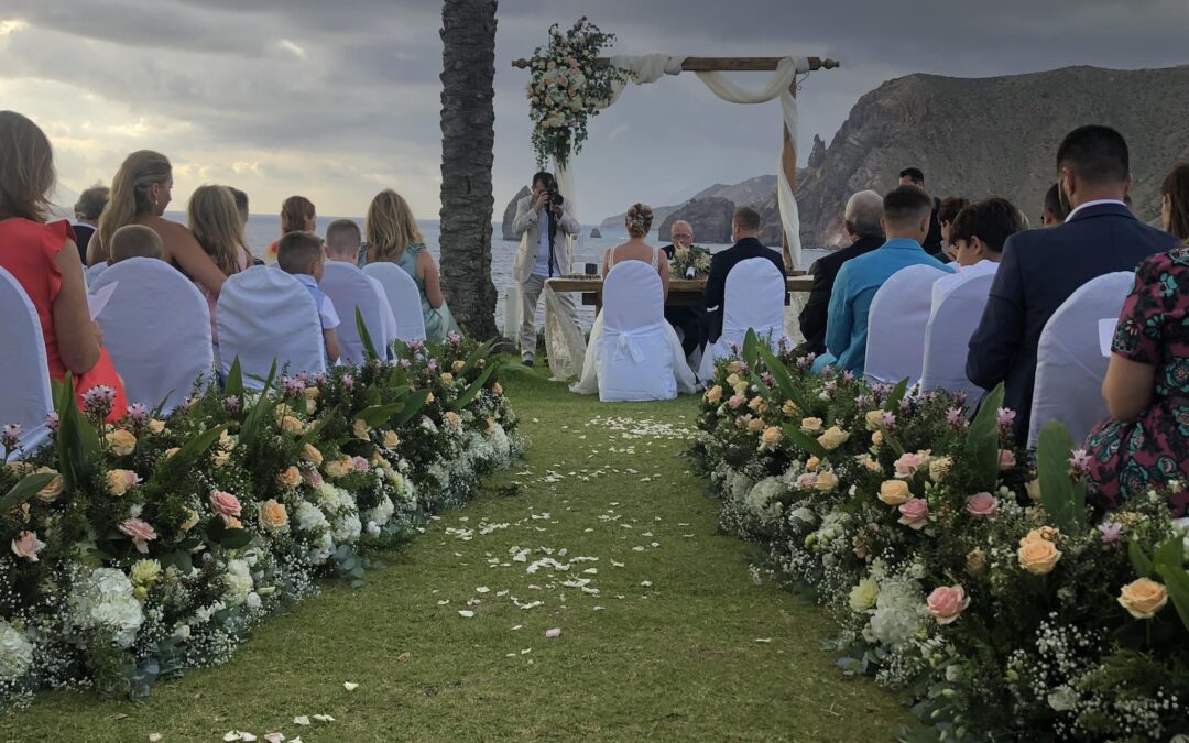 Quanto costa organizzare un matrimonio alle isole Eolie